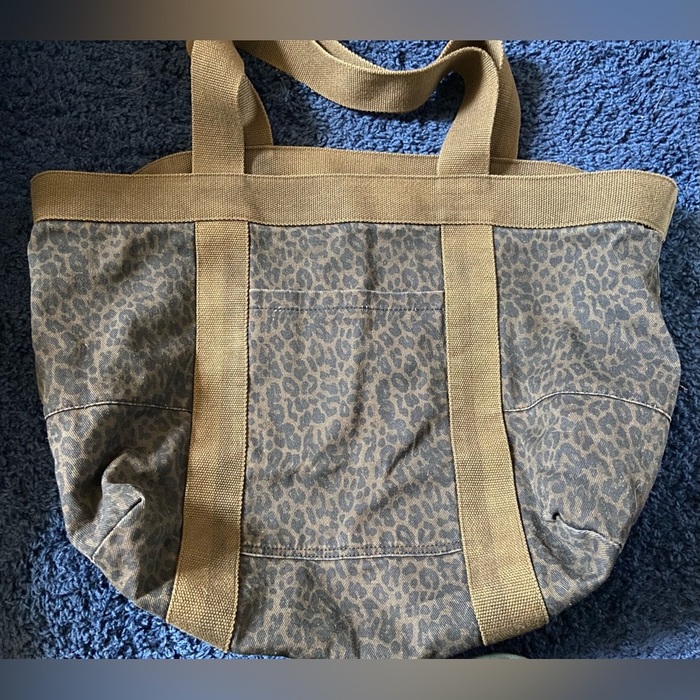 ZARA Extra Large Leopard Print Tote Khaki/Black